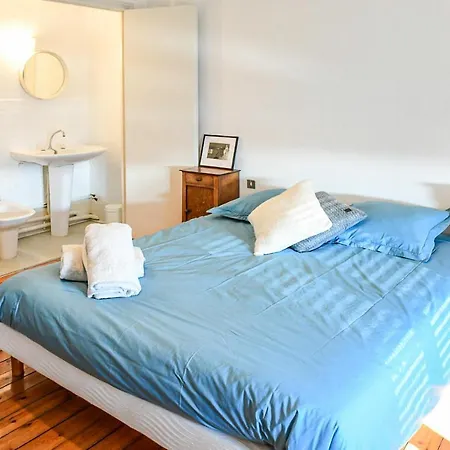 Stunning In With Kitchen Holiday home *